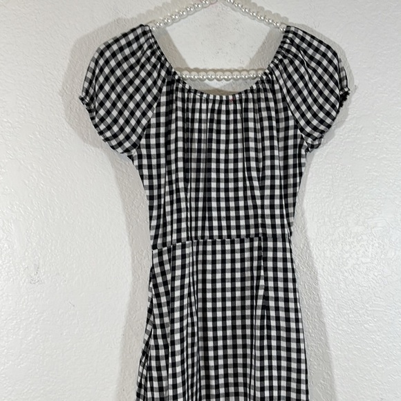 Hollister Gingham Off Shoulder White & Black Short Sleeve Dress Size XS New - Picture 5 of 9